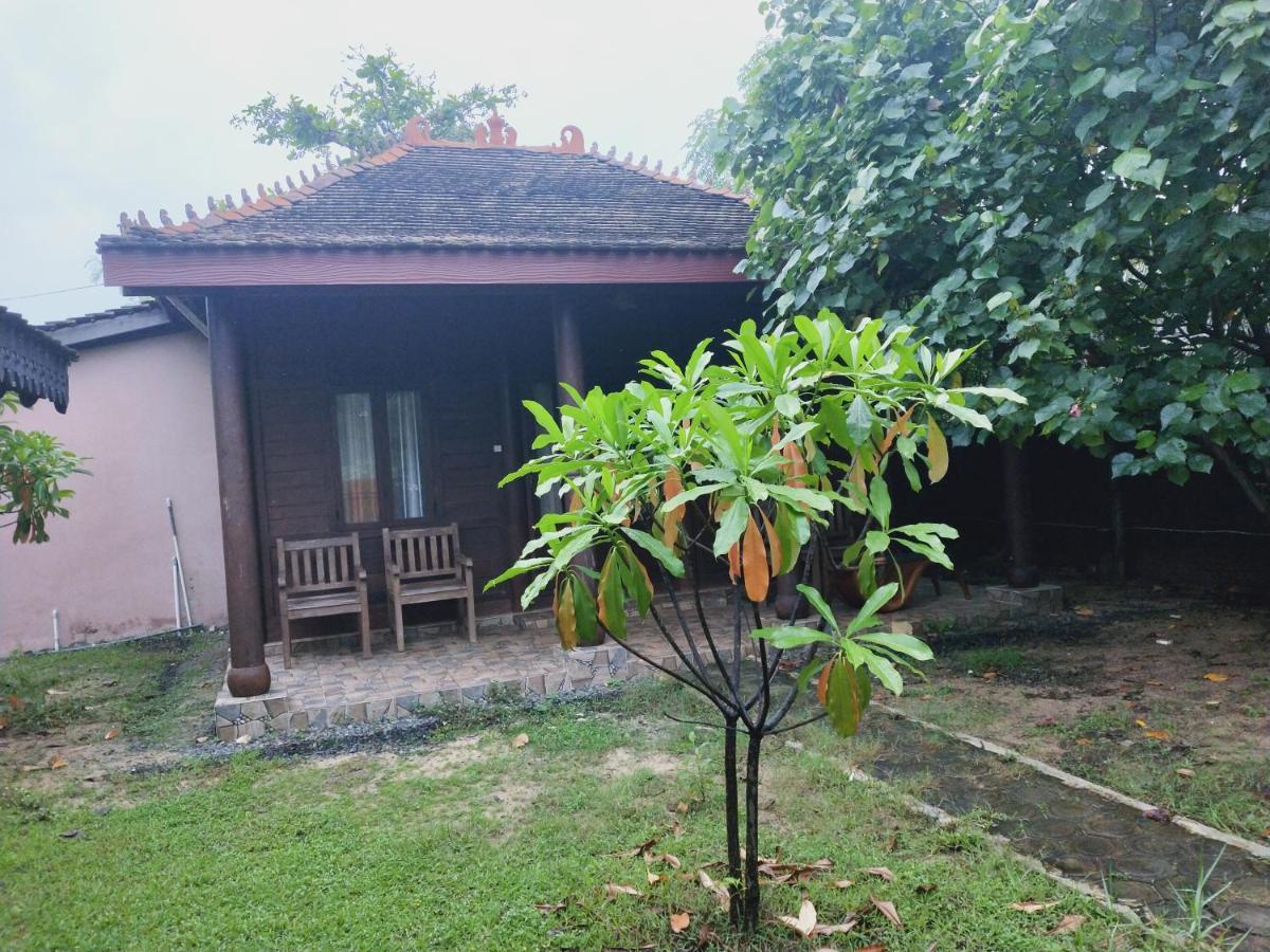 Omah Laut Bondo Jepara - By The Beach, Direct View Of The Sea, Great Base For Water Sports Margokerto Exterior foto