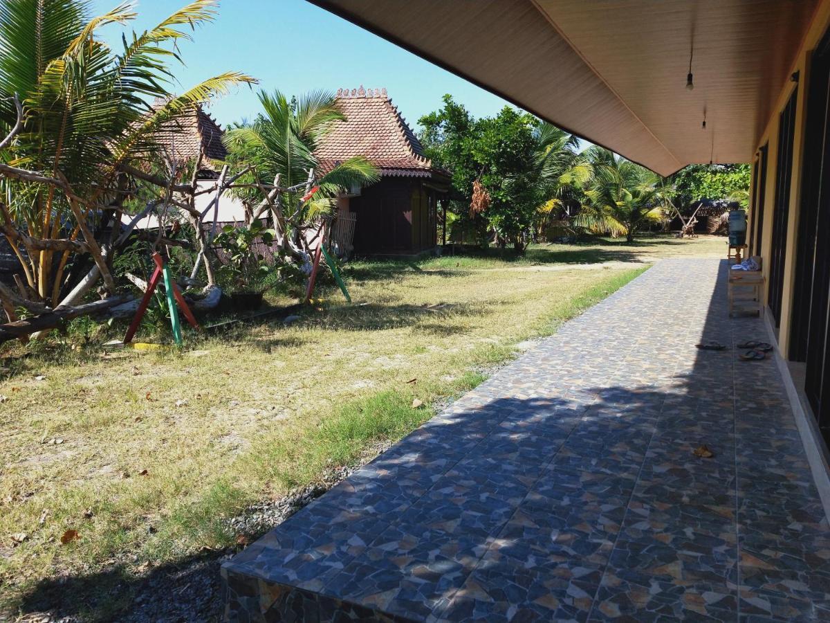 Omah Laut Bondo Jepara - By The Beach, Direct View Of The Sea, Great Base For Water Sports Margokerto Exterior foto